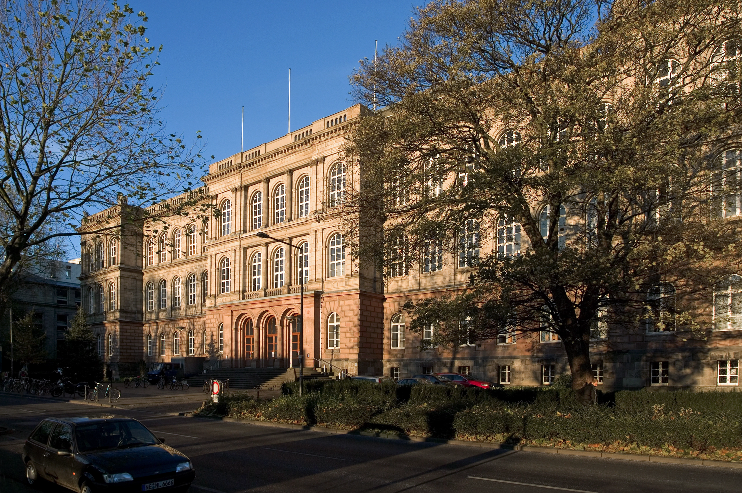 RWTH Aachen University (Rheinisch-Westfälische Technische Hochschule Aachen)